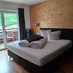 Enzian Lägenhet Prägraten
